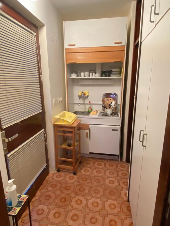 Apartments Stella-Dora Lopar Ngoại thất bức ảnh
